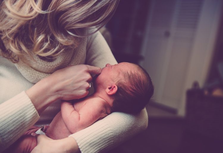 Gérer la dépression post-partum : des solutions pour les nouvelles mamans