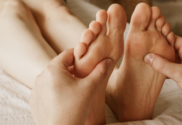 Les différentes techniques de réflexologie expliquées